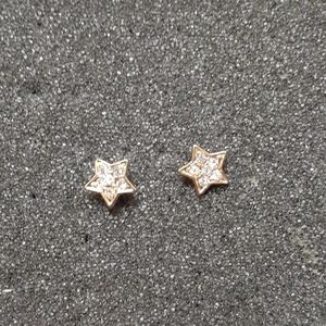Star earrings